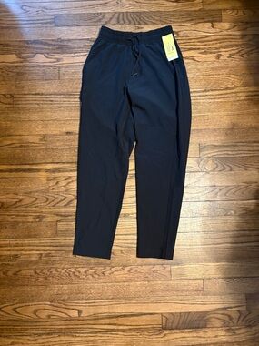 all in motion Black Elastic-Waist Jogger Pants